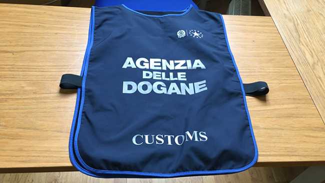 dogana giubbotto blu
