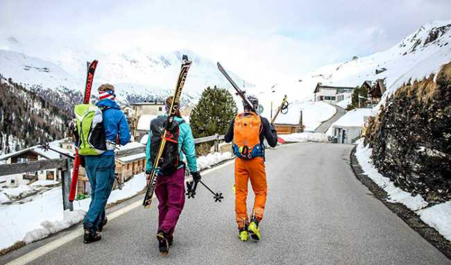 red bulla alpi strada