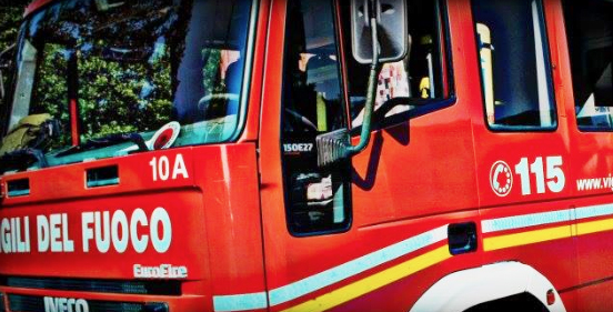 vigili fuoco camion guida