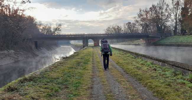 380958558 692877992888328 2377599764798667646 n