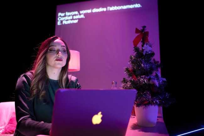 39af5806 1b00 b0dd fec8 5b0ff12b121a