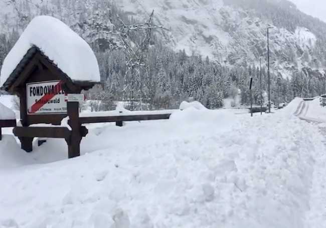 463EFBEE 165A 46CE B91E DF85E569B247