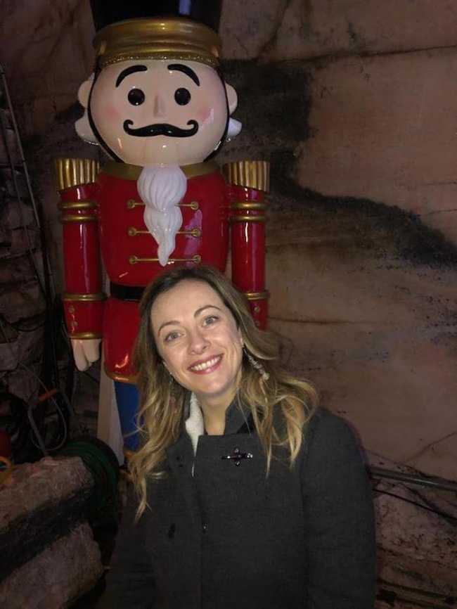 48398939 10156808831947645 4590557854527651840 n