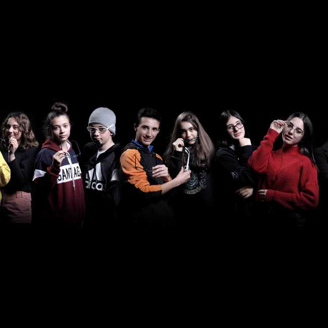 902f0a0e 6979 826d 8141 8160489dc4c4