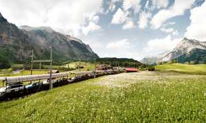 Autoverlad Landschaft Sommer