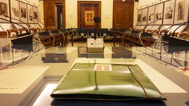 Domo sala vuota consiglio