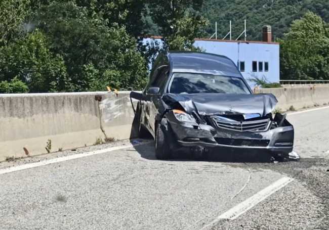 F7849DA8 6ECC 43E2 A7B3 2C8C21B6298F