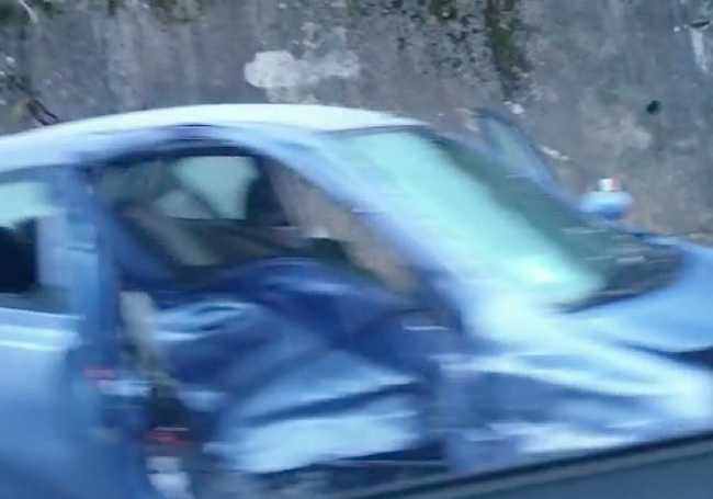 F8D4185E 1222 40AB 8997 0E89331A5F65