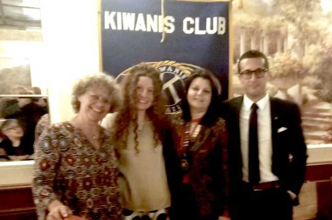 IMG20230525223436 BURST001 COVER