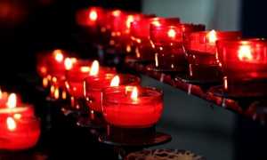 Lutto candele chiesa
