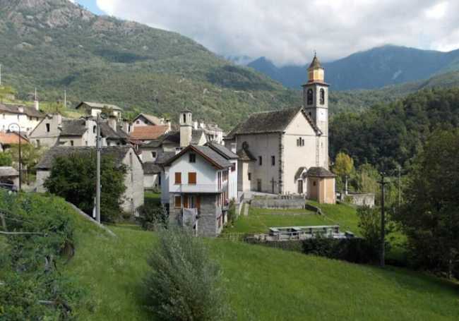 Oira chiesa Mattia