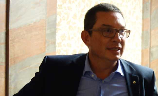 Raphael RuesPremio repubblica ossola