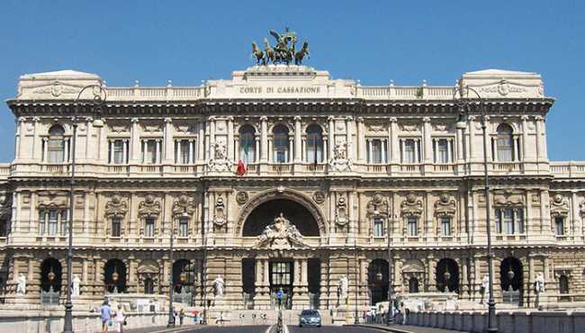 Roma 2011 08 07 Palazzo di Giustizia