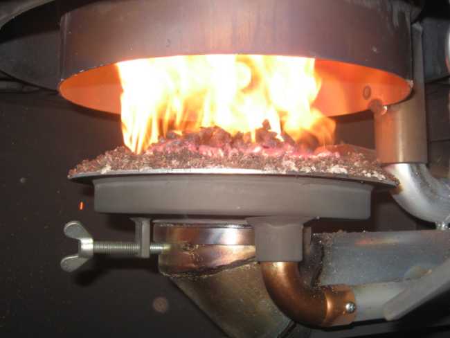 Wood pellet heater