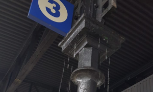 acqua stazione binario tre