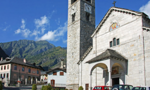 antrona chiesa piazza