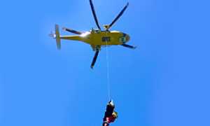 b elicottero 118 recupero verricello