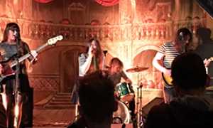 b p flash pending lips festivalIMG 1761