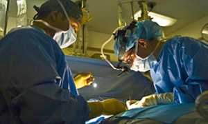 b sala operatoria medici