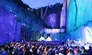 b tones stone trontano 2016