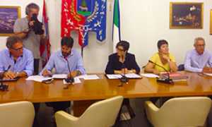 b villa sindaco consiglio migranti