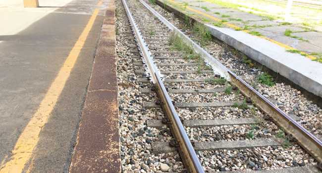 binario treno