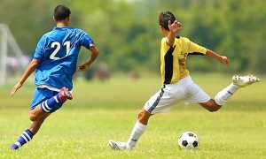 calcio generica tiro corsa