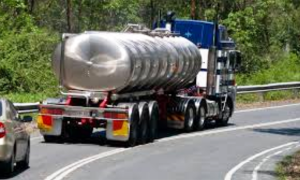 camion strada pericoloso