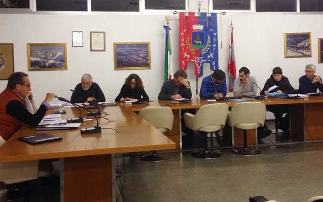 consiglio villa aprile 16