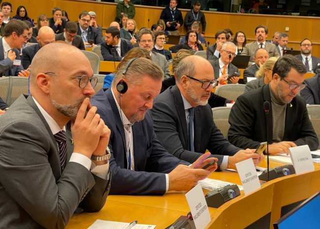 convegno alpi salvini