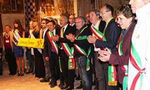 corta COMUNI FIORITI premiati 4 fiori