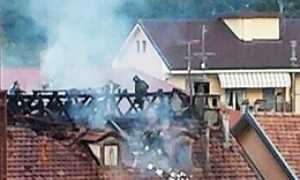 corta incendio tetto casa danni