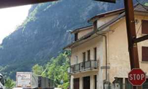 corta incidente iselle casa dogana