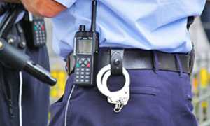 corta manette polizia svizzera