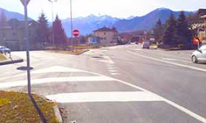 corta rotonda ingresso domo