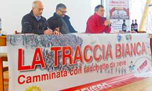 corta traccia bianca presentazione