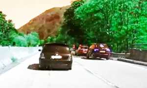 corto polizia traina superstrada