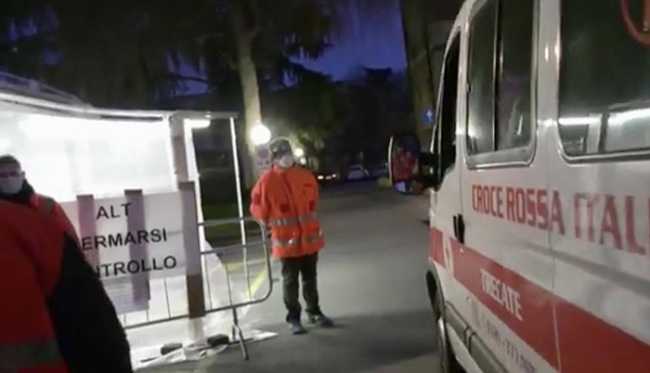 croce rossa entrata mascherina