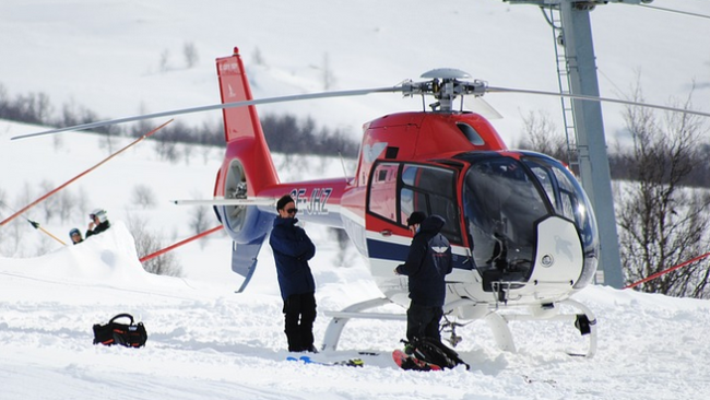 elicoterro neve tavola