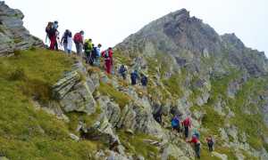 escursione montagna cai gente