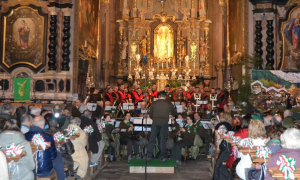 fanfara alpina coro valdossola chiesa macugnaga