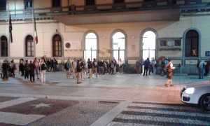 frontalieri stazione notte