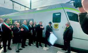 inaugurazione treno mika briga