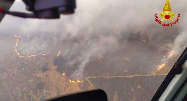 incendio monteossolano elicottero