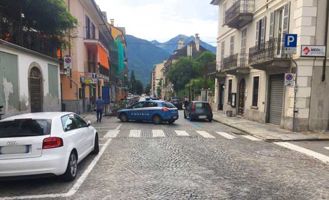 incidente via galletti polizia