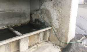 lavatoio canna acqua