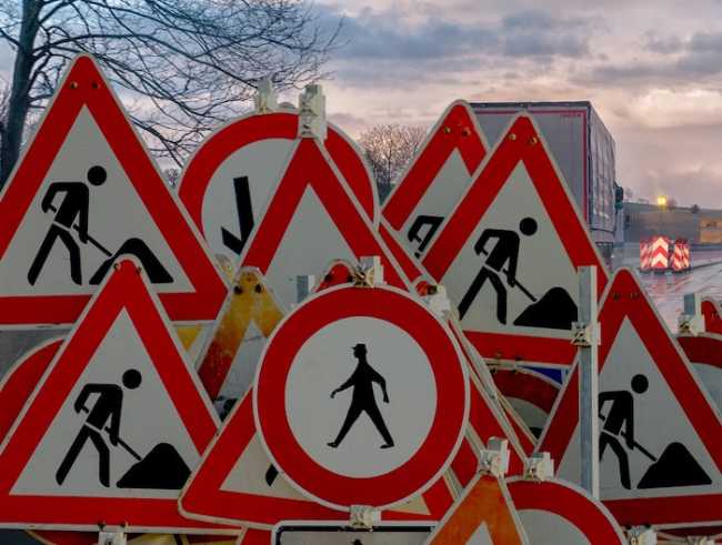 lavori strada cartelli