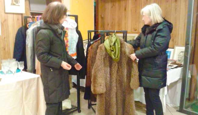 mercatino usato caritas pellicce