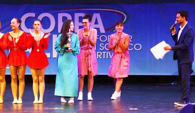 oliva valentina vince concorso