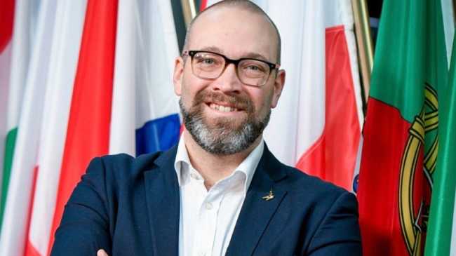 panza alessandro eurodeputato lega bandiere